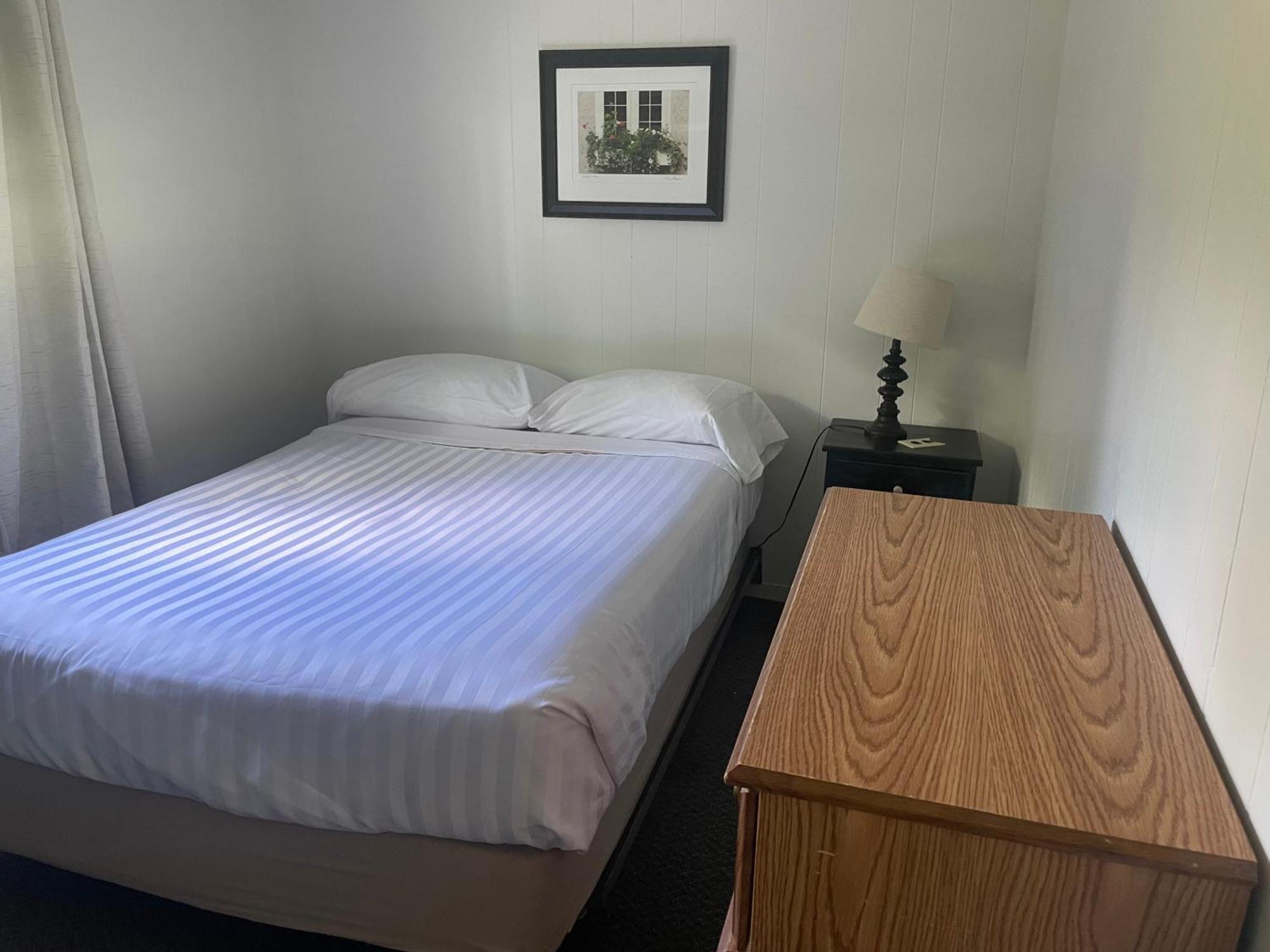 Colonial Bay Motel And Cottages Huntsville Exteriér fotografie